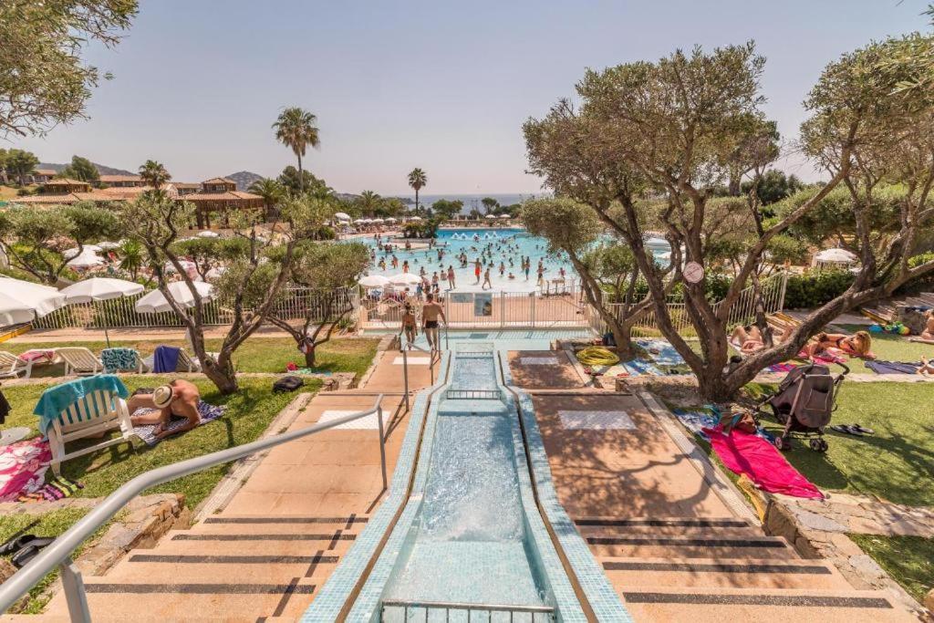 Dans Un Cadre D'Exception, Vue Mer Panoramique A Agay Cote D'Azur, Village Vacances Cap Esterel, T2 Avec Jardin, Golf, Climatisation, Wifi, 5 Piscines Saint-Raphaël Esterno foto
