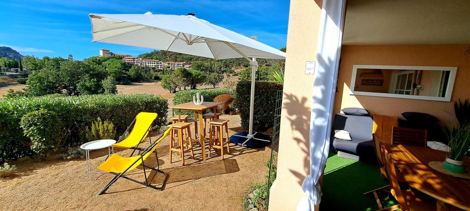 Dans Un Cadre D'Exception, Vue Mer Panoramique A Agay Cote D'Azur, Village Vacances Cap Esterel, T2 Avec Jardin, Golf, Climatisation, Wifi, 5 Piscines Saint-Raphaël Esterno foto